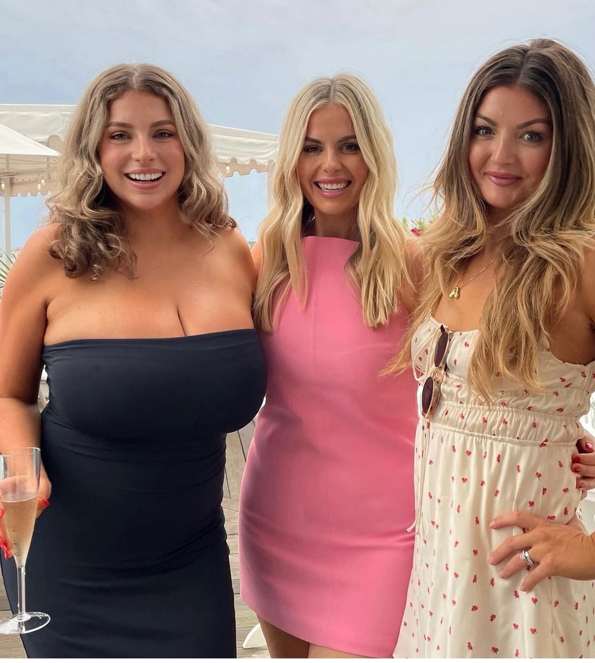 Alex Gervasi [alexonthemic]