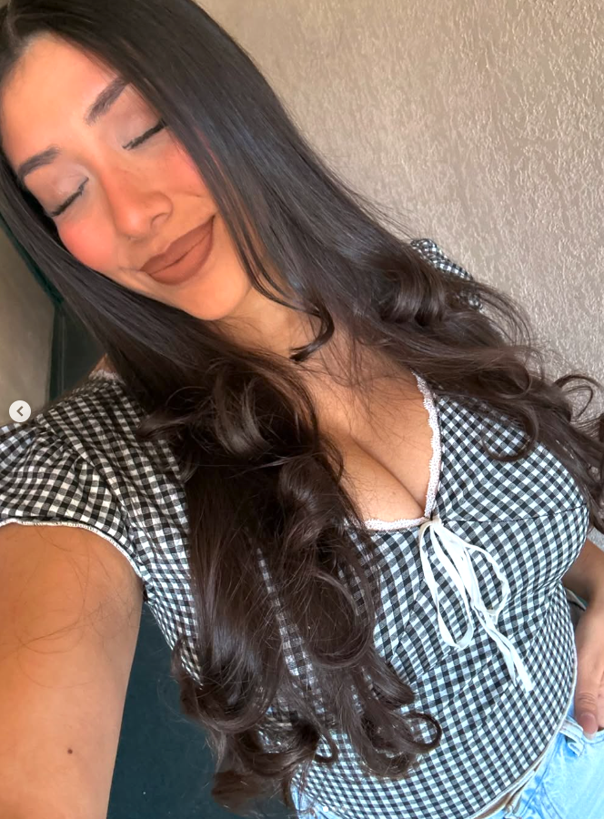 Claudia Rodríguez [perks.of.being.claudia]