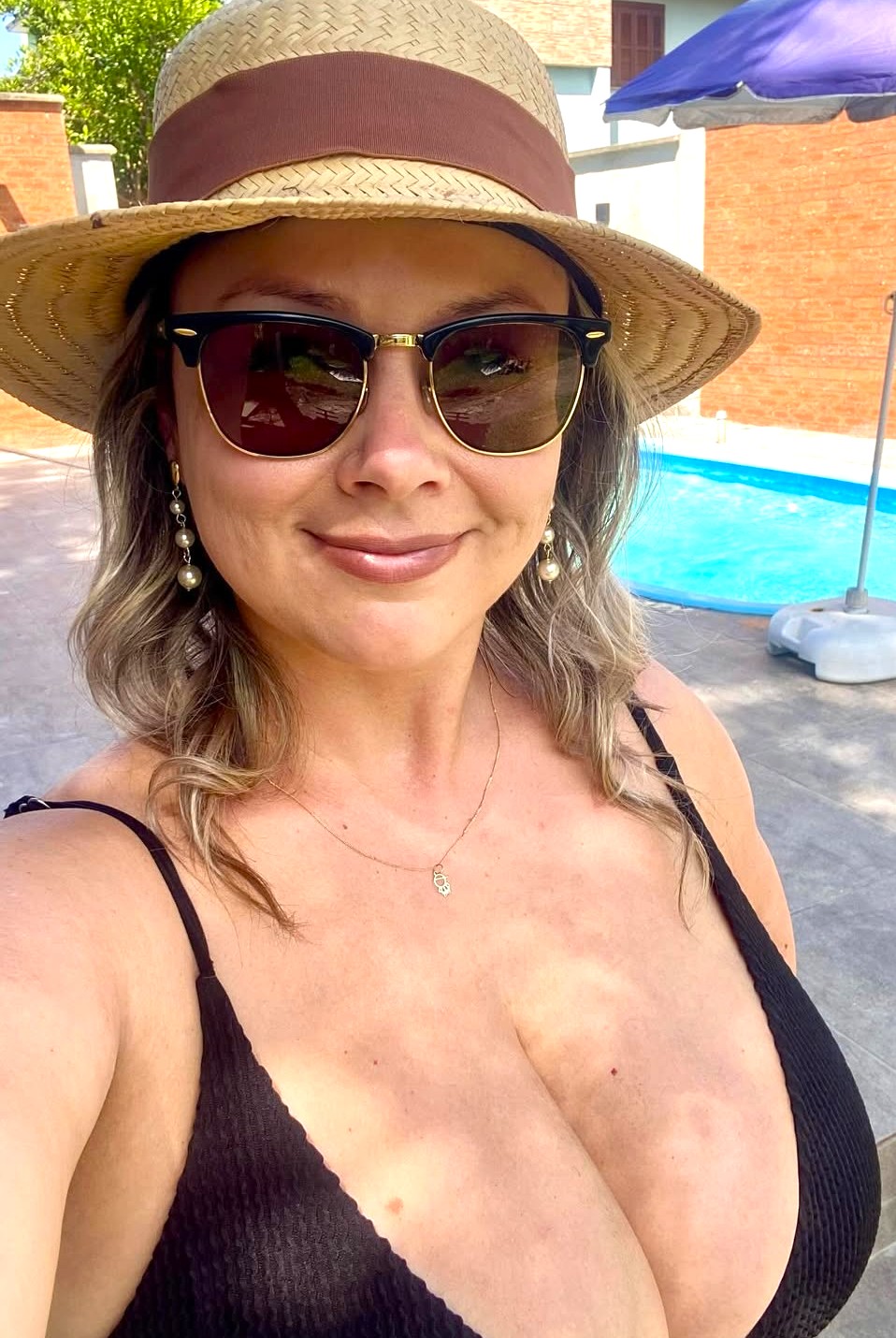 Francine Vurdel [franvurdel]