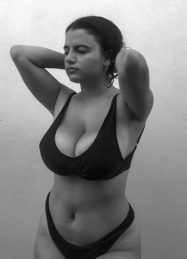 Antonela Tomatis [antonelatomatis]