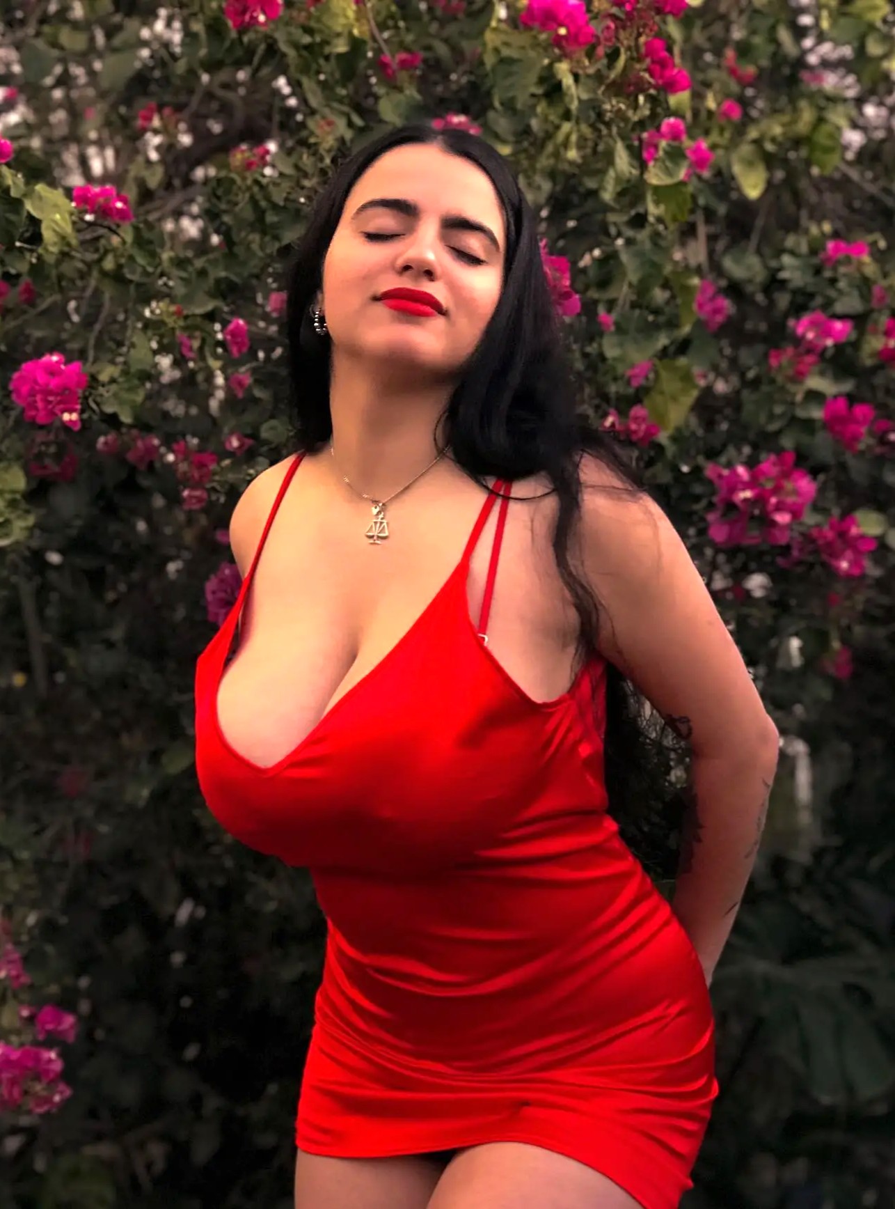 Antonela Tomatis [antonelatomatis]