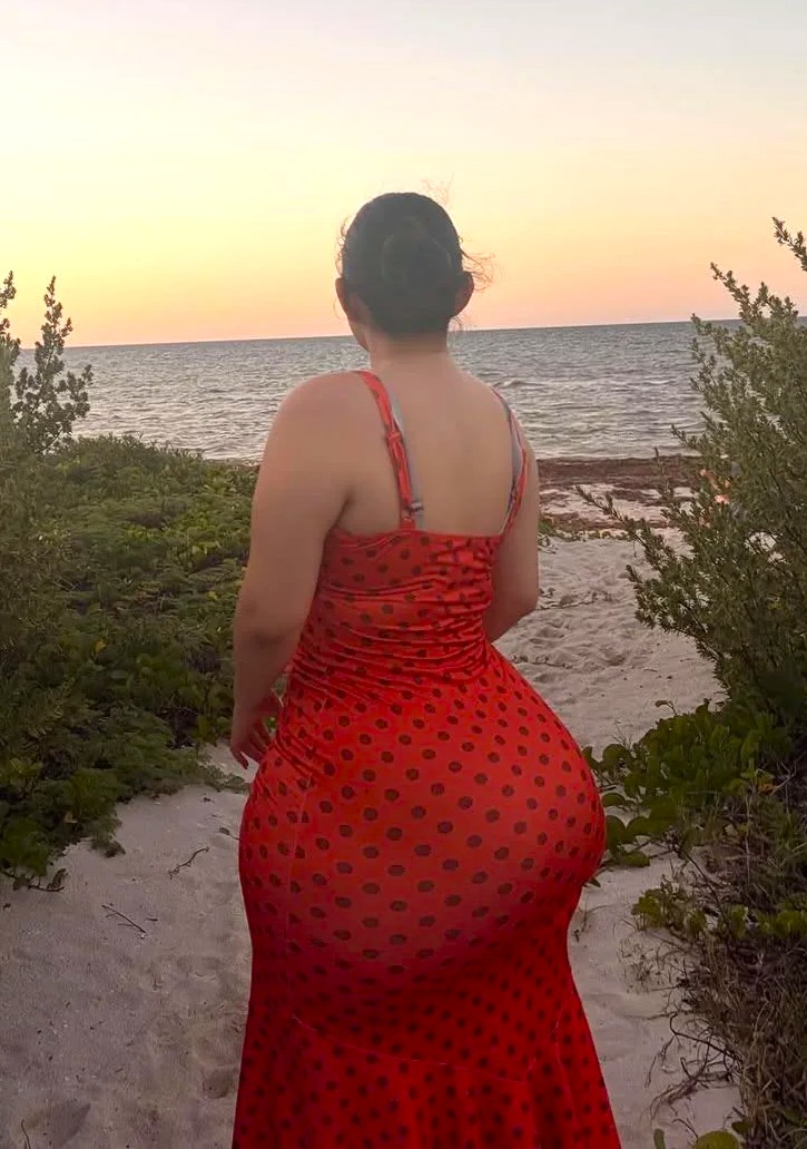 Valeria Alcalá [valerialcala]