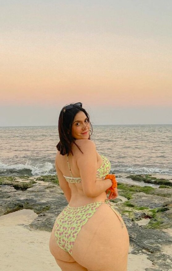 Valeria Alcalá [valerialcala]